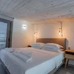 Irissa בית נופש Paralia Irion
