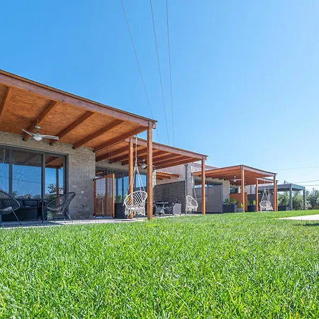Holiday home Irissa *