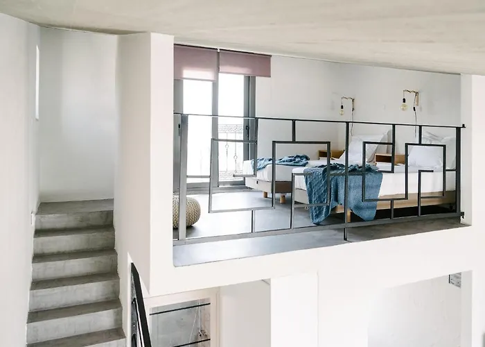 Irissa * Paralia Irion