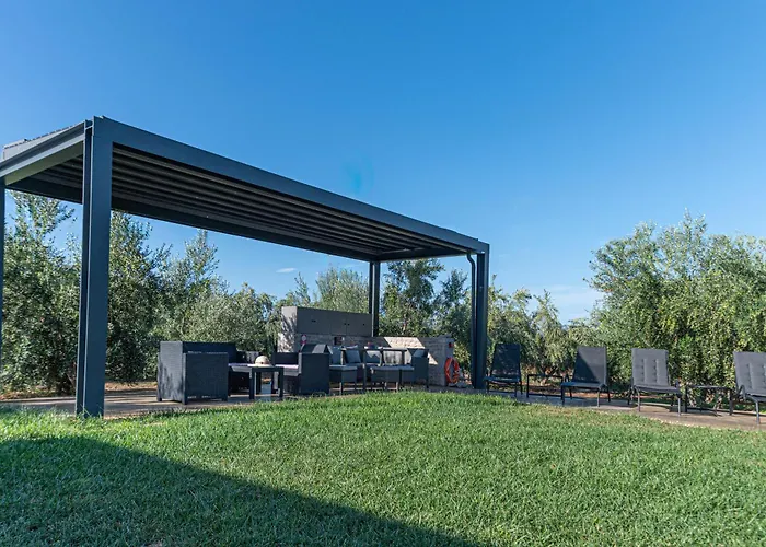 Irissa Paralia Irion